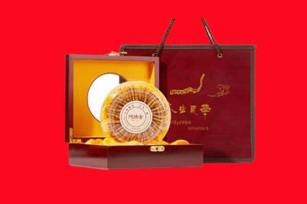 收购资讯:朝阳区回收冬虫夏草是按克吗